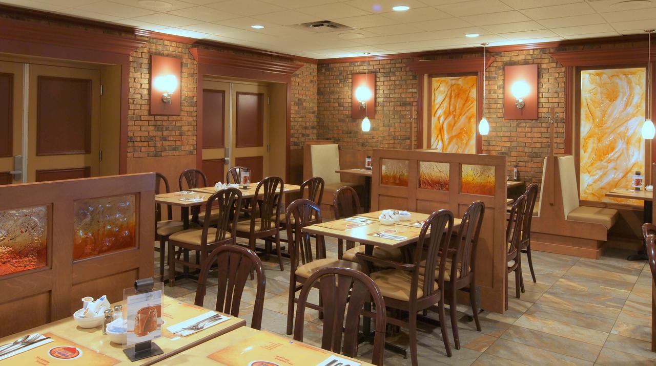 La Porte De La Mauricie Louiseville エクステリア 写真